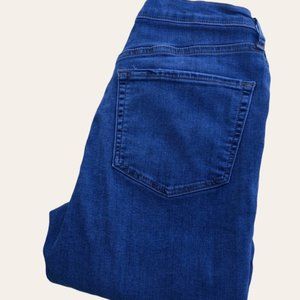 FREE PEOPLE SKINNY JEANS 28x29 FACTORY DISTRESSED ⭐